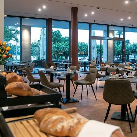 Hotel & Lounge Maggiore 4*